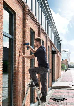 Дрель-шуруповерт аккум. Bosch GSR 120-LI (06019G8100) Professional, ударная